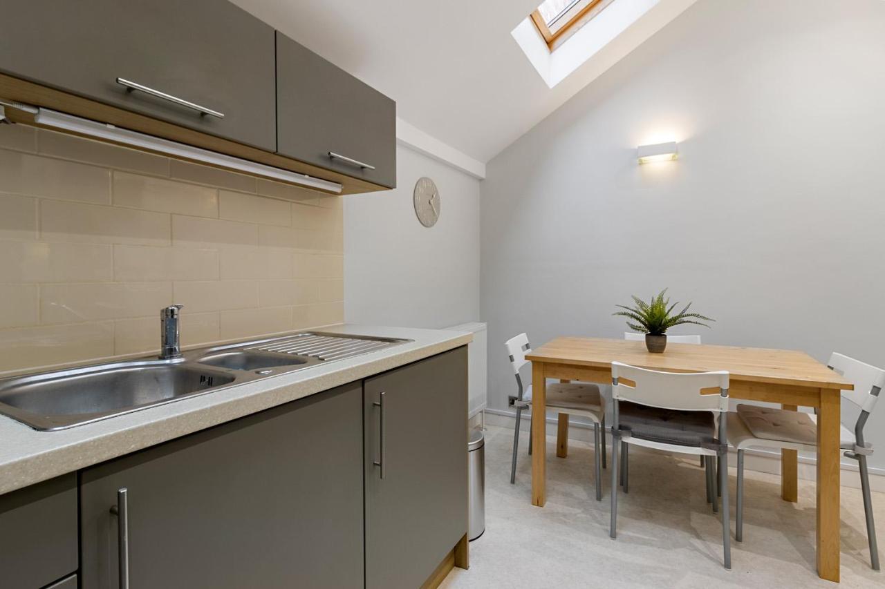 Dillywicks By Staytor Accommodation Exeter Exterior foto